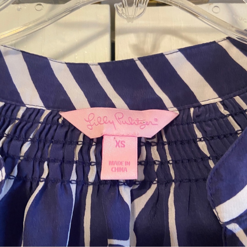 Lilly Pulitzer Blouse - Picture 5 of 8